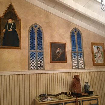 Wall Art by Allyson - Portrait wall...Hogwarts style! - Painters Near Me Wall Art by Allyson - Portrait wall...Hogwarts style! - Painters Near Me