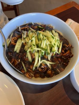 Mandarin Grill & Sushi Bar by null