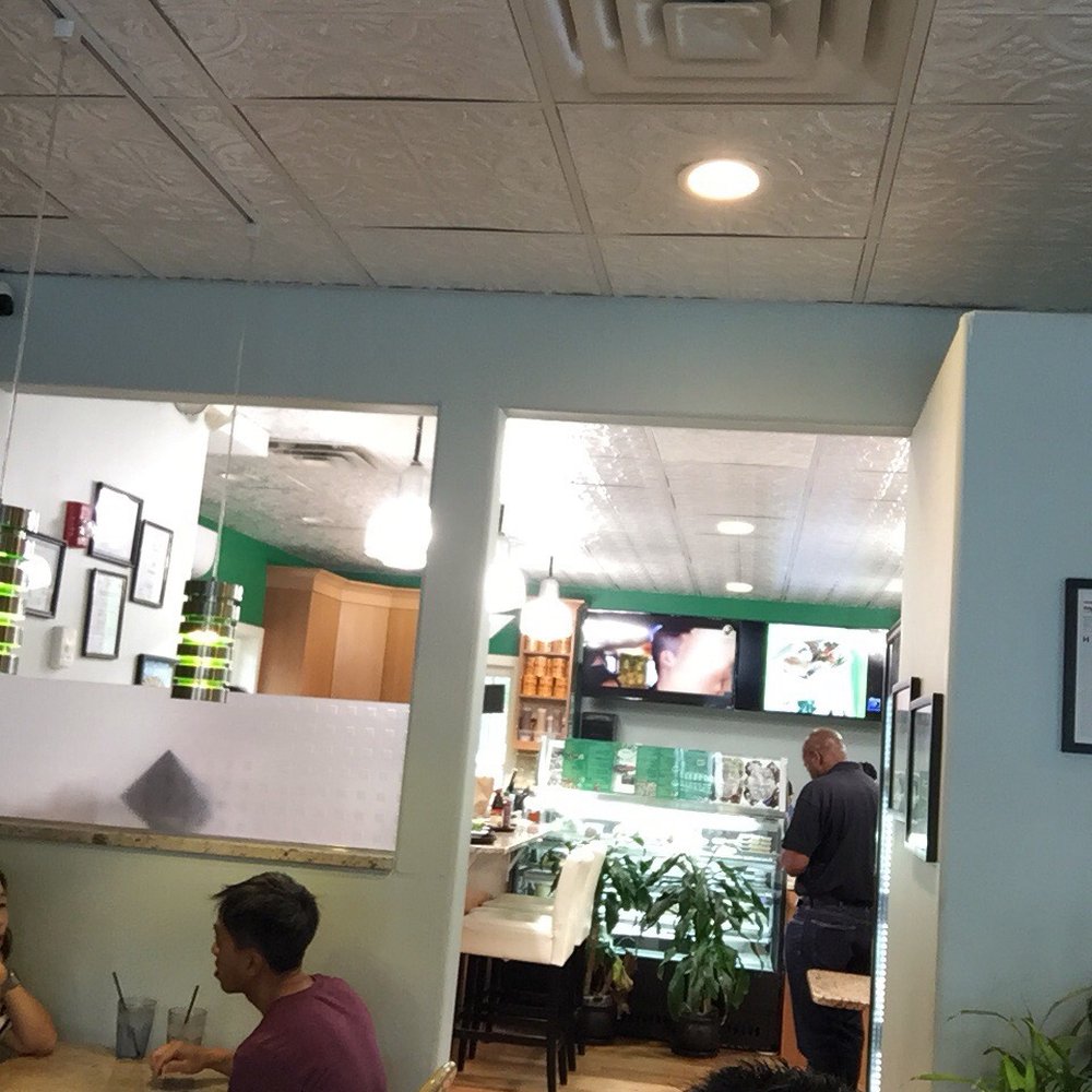 Saigon Cafe Millburn - Inside decor - Vietnamese Near Me - Millburn, New Jersey Saigon Cafe Millburn - Inside decor - Vietnamese Near Me - Millburn, New Jersey