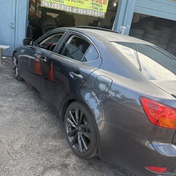 1 Stop Best Tire Shop - Just Finished the new tire installed. - Tires Near Me - West Park, Florida 1 Stop Best Tire Shop - Just Finished the new tire installed. - Tires Near Me - West Park, Florida