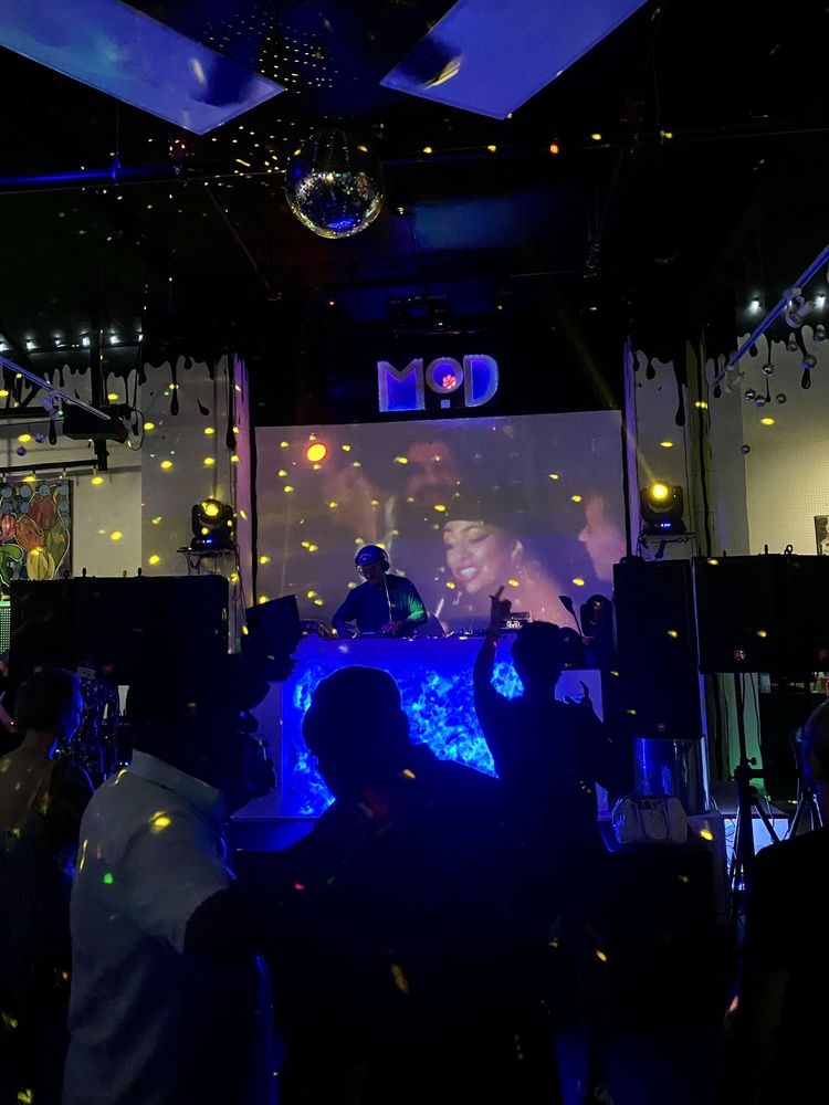 MOD Gallery & Space - wedding in Kansas City, MO