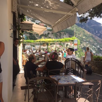 Da Vincenzo - Preparing fresh herbs - Italian Near Me - Positano, SA