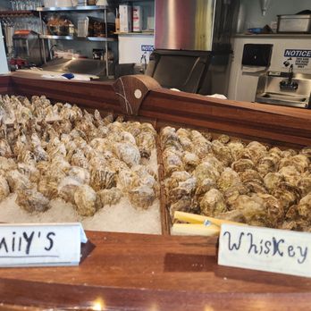 OystHERS Raw Bar & Bubbly - Live/Raw Food Near Me - Bath, Maine OystHERS Raw Bar & Bubbly - Live/Raw Food Near Me - Bath, Maine