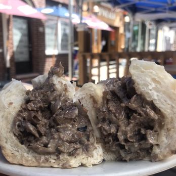O'Neals Pub - Philadelphia Cheesesteak Adventure - Pubs Near Me - Philadelphia, Pennsylvania O'Neals Pub - Philadelphia Cheesesteak Adventure - Pubs Near Me - Philadelphia, Pennsylvania