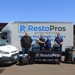 RestoPros - Team