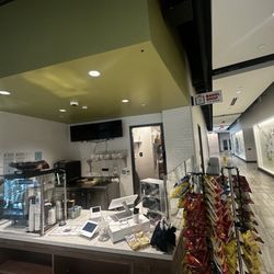Bagel Shop At The Museum - The store