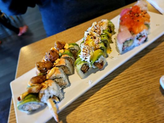 Hinoki Sushi by null
