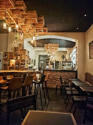 EAST GRAPE - Wein Events by null