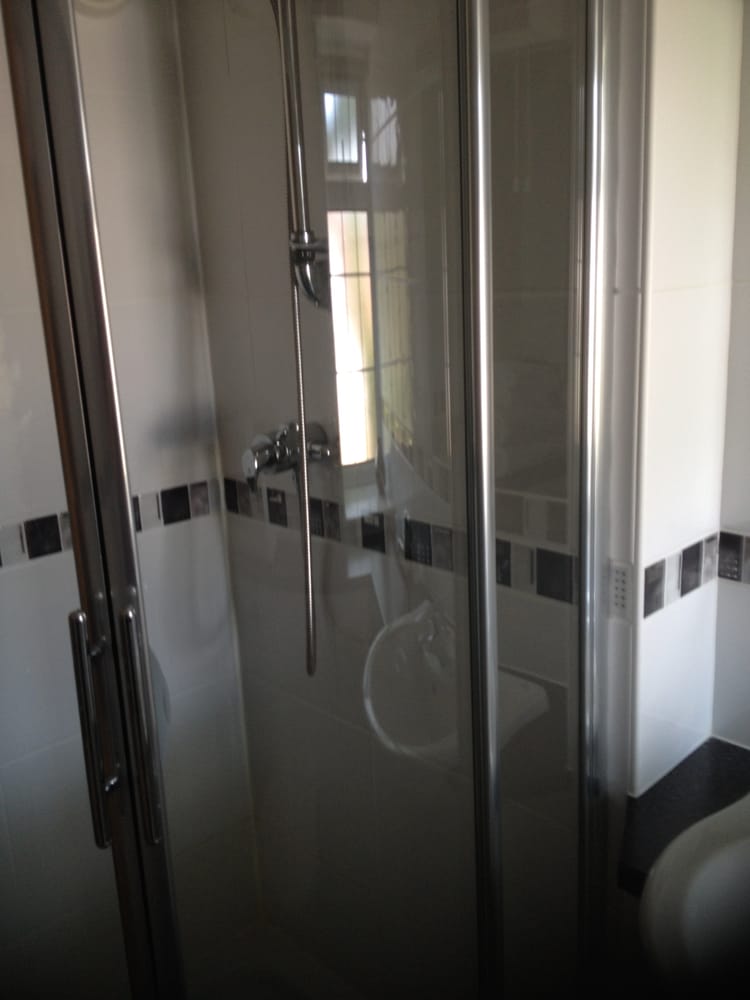 SPRINGFIELDS HOTEL Updated April 2024 Springfield Park Road