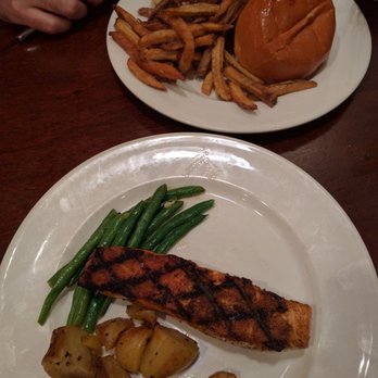 Not Your Average Joe's - Acton - My disappointing $15 meal. - New American Near Me - Acton, Massachusetts