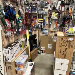 Midway Antique Mall - New merchandise