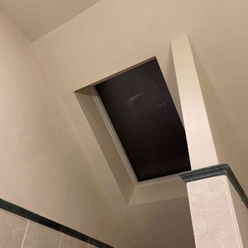 Drywall Boys - a small window in a bathroom - Flooring Near Me Drywall Boys - a small window in a bathroom - Flooring Near Me
