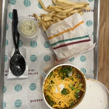 PLNT Burger - chili and fries - Vegan Near Me - New York, New York PLNT Burger - chili and fries - Vegan Near Me - New York, New York