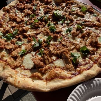 Pizza My Heart - 14in Maverick with mushrooms - Pizza Near Me - Walnut Creek, California