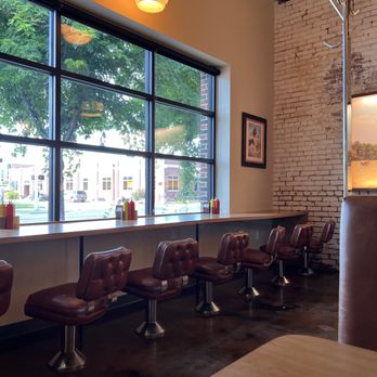 Sun Cattle - Window seating - Burgers Near Me - Oklahoma City, Oklahoma Sun Cattle - Window seating - Burgers Near Me - Oklahoma City, Oklahoma
