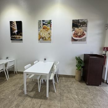 Cranky Granny's Sweet Rolls - Desserts Near Me - Pflugerville, Texas Cranky Granny's Sweet Rolls - Desserts Near Me - Pflugerville, Texas