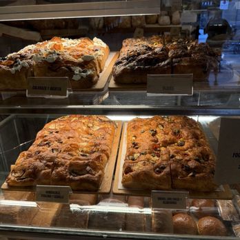 Pa De Kilo - Phenomenal Focaccia especially the olive one - Desserts Near Me - Barcelona, B