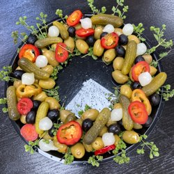 Sweet Lou That's Who - Relish Wreath
