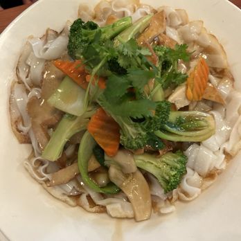 Hoa Sen - Pho ap chao - Vegetarian Near Me - Garden Grove, California