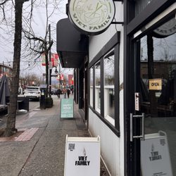 Viet Family- The Vegan House - Store front