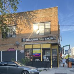 Exterior photo of Ecuadorian Guss Bakery - Chicago, Illinois Exterior photo of Ecuadorian Guss Bakery - Chicago, Illinois