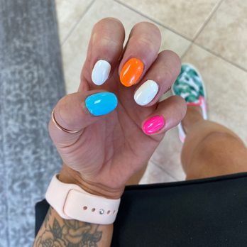 KB Nails - Nail Salons Near Me - Sacramento, California