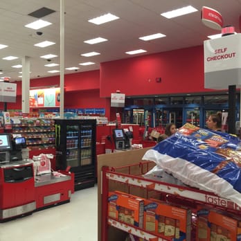 Target - Self Checkout.  But you can only check yourself out when the machine actually works. - Department Stores Near Me - Commack, New York