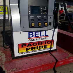 Bell Gas & Minimart - New pumps ...still only pay inside option