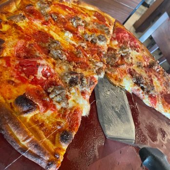 Anthony's Coal Fired Pizza & Wings - Extra cheese, Pepperoni and sausage pizza - Pizza Near Me - Monroeville, Pennsylvania