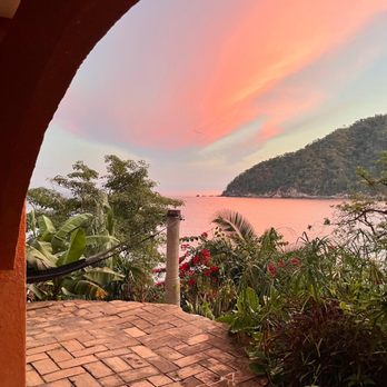 Sierra Laurel Yoga - Rekindle Your Spirit Yoga Retreat in Yelapa, Mexico January 2026 - Yoga Near Me - Sebastopol, California Sierra Laurel Yoga - Rekindle Your Spirit Yoga Retreat in Yelapa, Mexico January 2026 - Yoga Near Me - Sebastopol, California