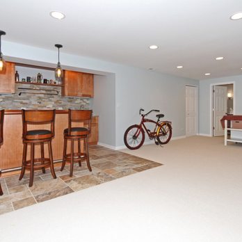 FRED Construction - a kitchen and bar in a home - General Contractors Near Me - Chicago, Illinois