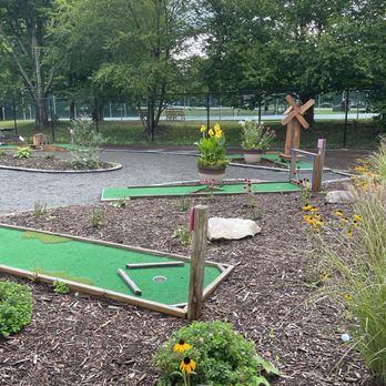 A Pocono Country Place - Amenities at PCP - Recreation Centers Near Me - Tobyhanna, Pennsylvania