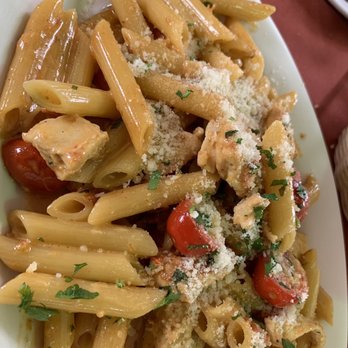 Eatalian - Penne con Pollo - Italian Near Me - Gardena, California Eatalian - Penne con Pollo - Italian Near Me - Gardena, California