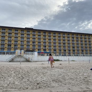 Bluegreen Vacations Casa del Mar, Ascend Resort Collection - Elevated building - Hotels Near Me - Ormond Beach, Florida