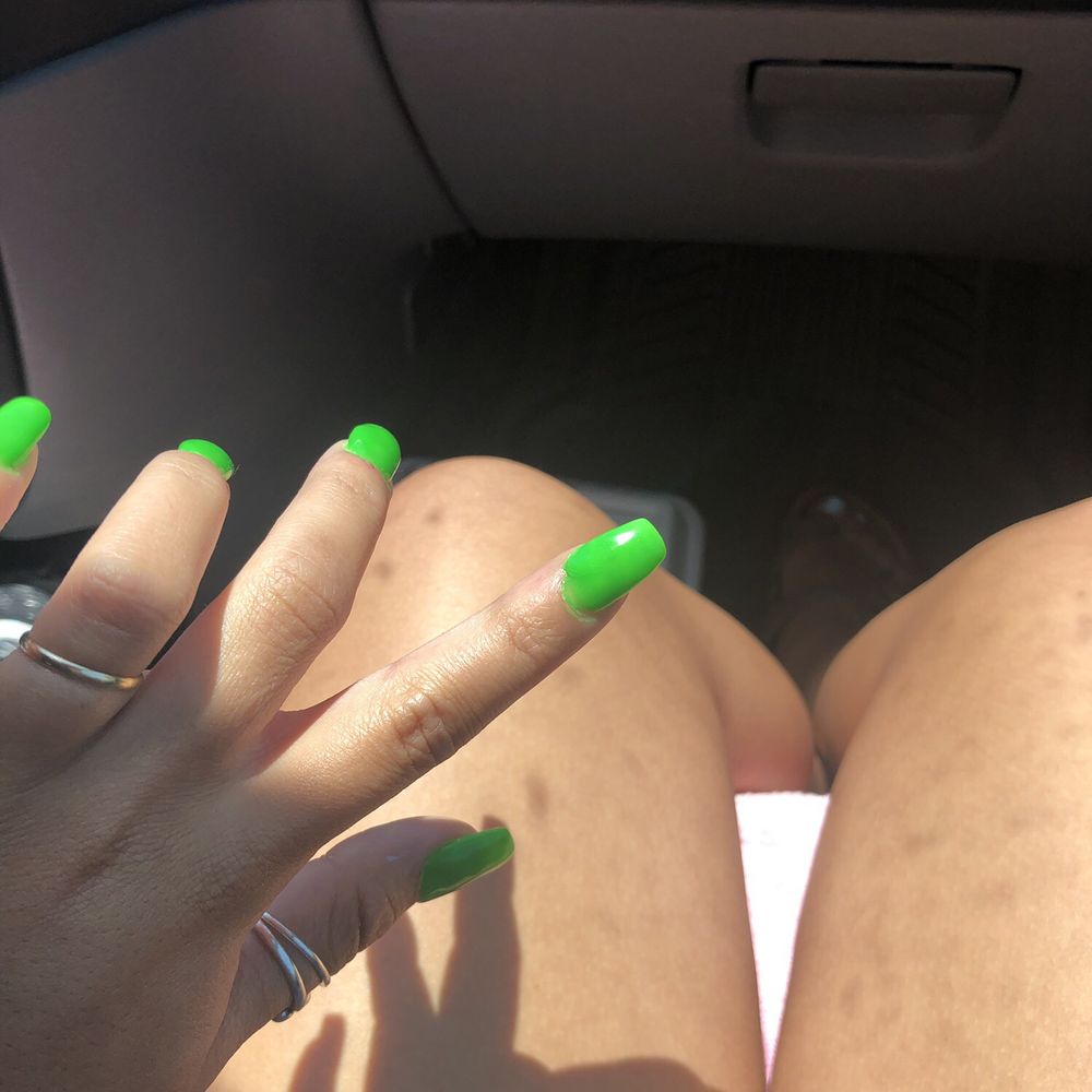 Ocean Nail Spa - Uneven nail - Nail Salons Near Me - Southern Shores, North Carolina