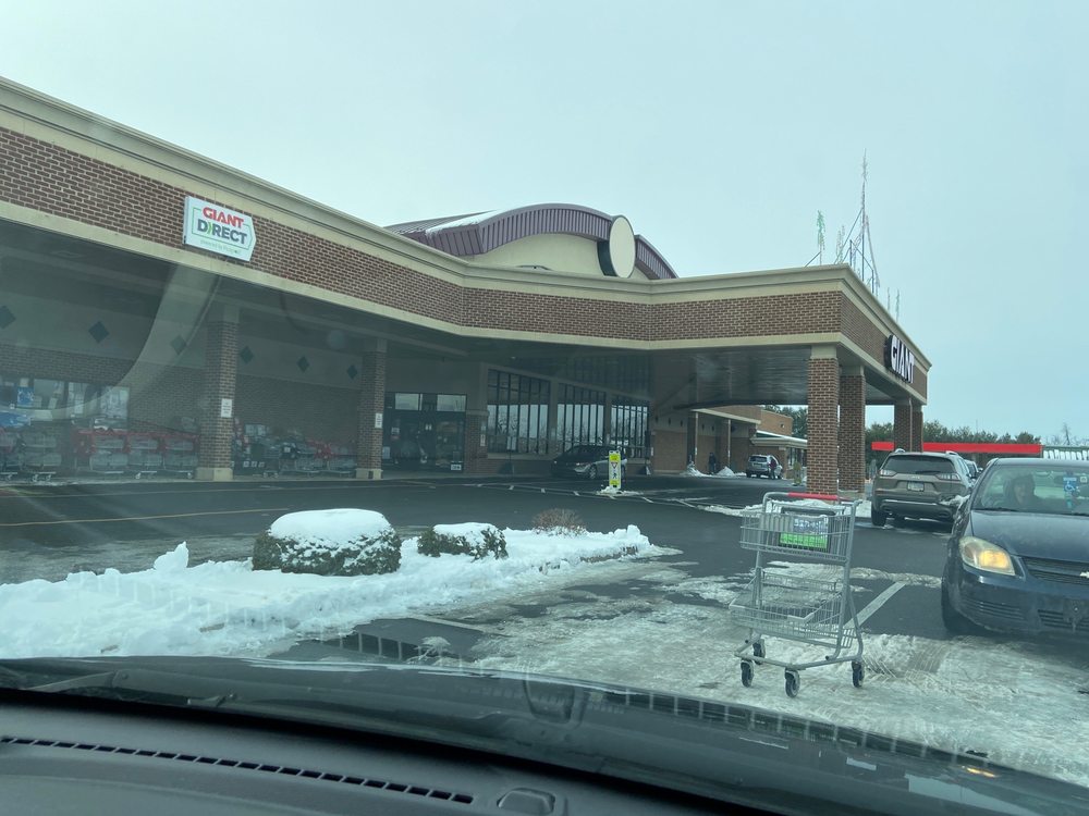 GIANT Updated August 2024 100 Towns Edge Dr, Quarryville, Pennsylvania Drugstores Phone