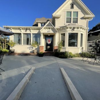CedarHouse Coffee - Front entrance - Coffee & Tea Near Me - Orange, California