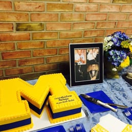 Rubina made a beautiful cake for my son 's senior recital at UM.