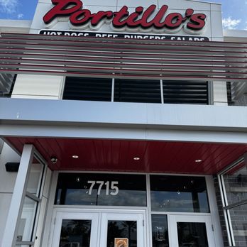 Portillo's - Outside entrance - Hot Dogs Near Me - Orlando, Florida Portillo's - Outside entrance - Hot Dogs Near Me - Orlando, Florida