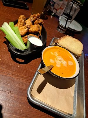 Bar Louie - Gainesville by null