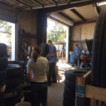 Ronnie's Tire & Auto - Tire fixing - Auto Repair Near Me - Giddings, Texas Ronnie's Tire & Auto - Tire fixing - Auto Repair Near Me - Giddings, Texas