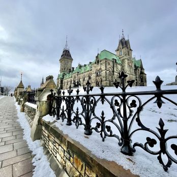 Parliament Hill - Landmarks & Historical Buildings Near Me - Ottawa, Ontario Parliament Hill - Landmarks & Historical Buildings Near Me - Ottawa, Ontario