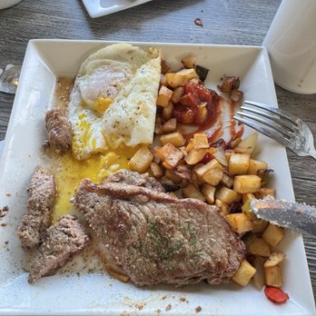 The Pan - Steak 'N' Eggs - Breakfast & Brunch Near Me - Torrance, California