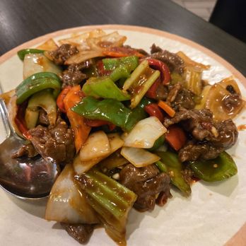 Chef Bo - Beef and broccoli stir fry - Chinese Near Me - Elk Grove, California Chef Bo - Beef and broccoli stir fry - Chinese Near Me - Elk Grove, California