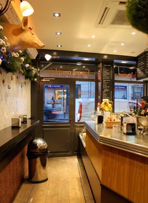 L’Avant Comptoir de la Terre by null L’Avant Comptoir de la Terre by null