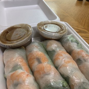 Pho-Vy - Spring Roll (Shrimp and Pork) with peanut sauce - Vietnamese Near Me - Bakersfield, California Pho-Vy - Spring Roll (Shrimp and Pork) with peanut sauce - Vietnamese Near Me - Bakersfield, California