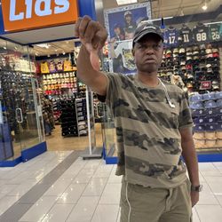 Lids - Im totally dissatisfied and will NOT be back. PERIOD!!