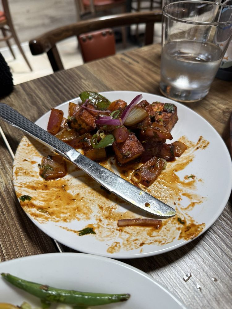 Nepali Momo & Tandoori Kitchen