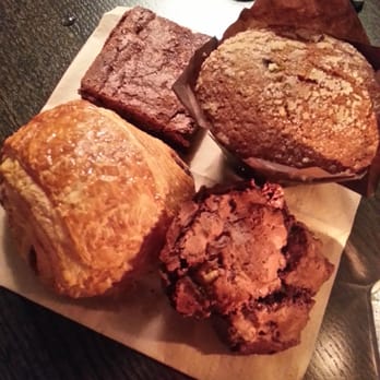Dark Horse Espresso - Coffee & Tea Near Me - Toronto, Ontario
