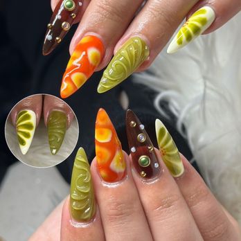 Kitchen Nail Bar - Mountain View - Nails by Tracey - Nail Salons Near Me - Mountain View, California